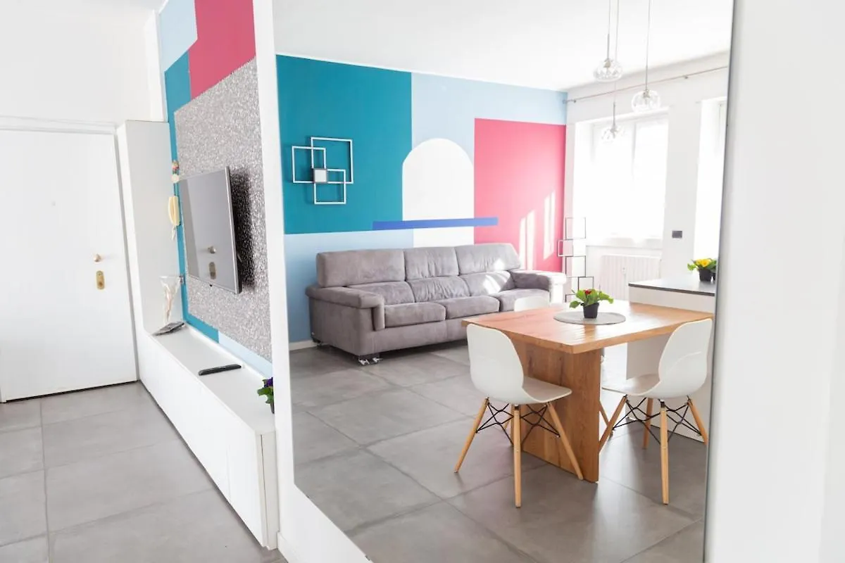 Luminoso Appartamento Apartment Milan
