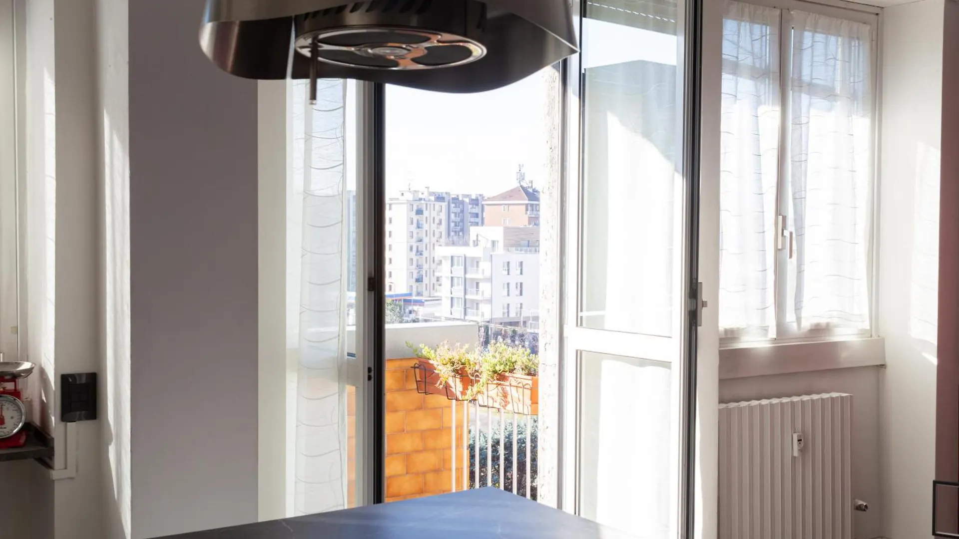 Luminoso Appartamento Apartment Milan