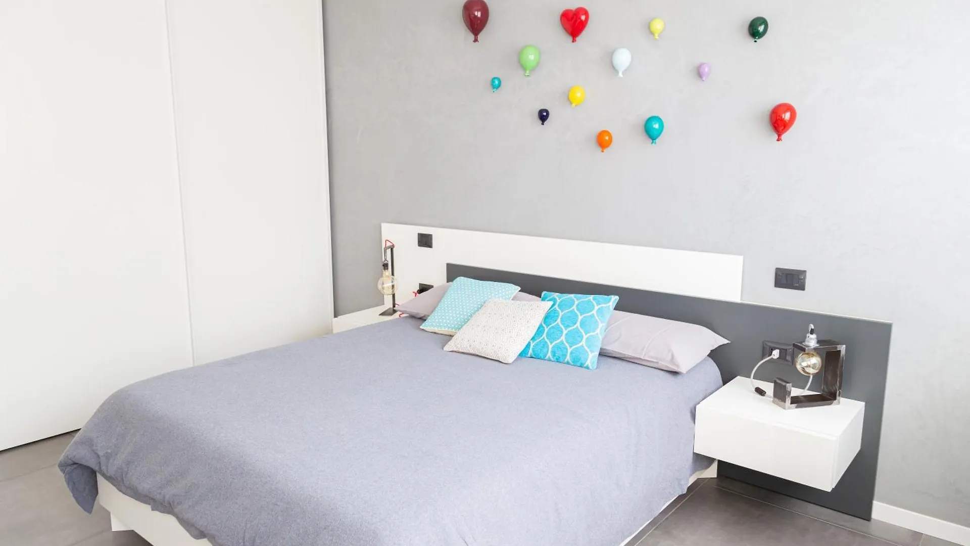 Apartment Luminoso Appartamento Italy