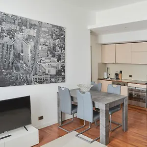Prestige Boutique Homes -duomo Galleria Vittorio Emanuele Милан