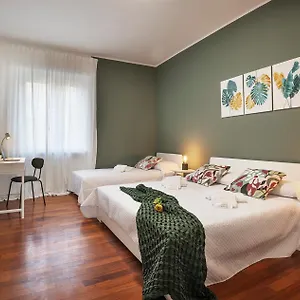 Fiore Milanese - San Siro, Fiera & Life - Rinnovamento Facciata Palazzo In Corso Appartamento